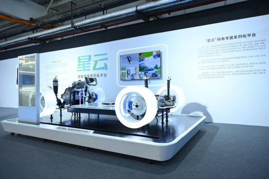 2025年强势开局：jn体育app官方网站的转型密码与跃迁之道