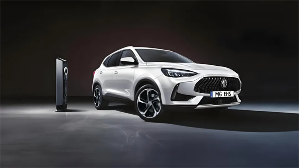 方向不动。椒ㄕ叶月，上汽深化改革已见成效