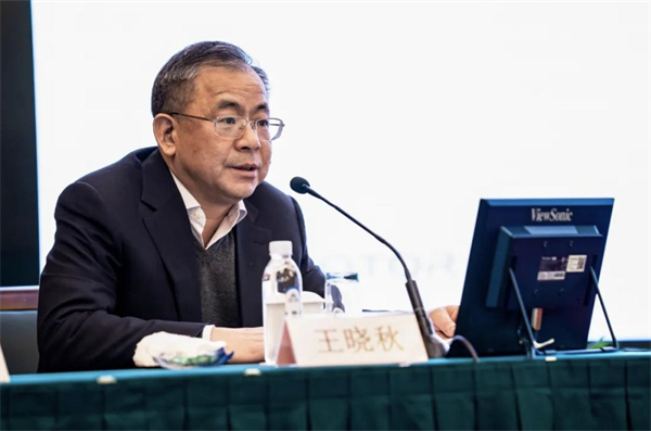 上汽转型进击：自主握指为拳，合资以变应变