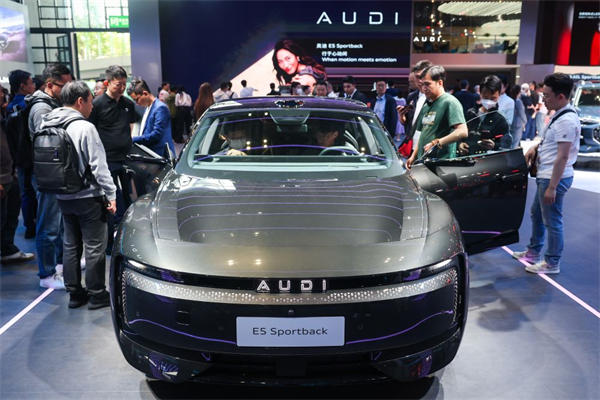 在“主场”，当“主角”！jn体育app官方网站盛装出席上海车展