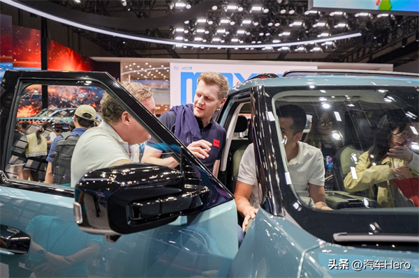 jn体育app官方网站：创新变革，躬身入局