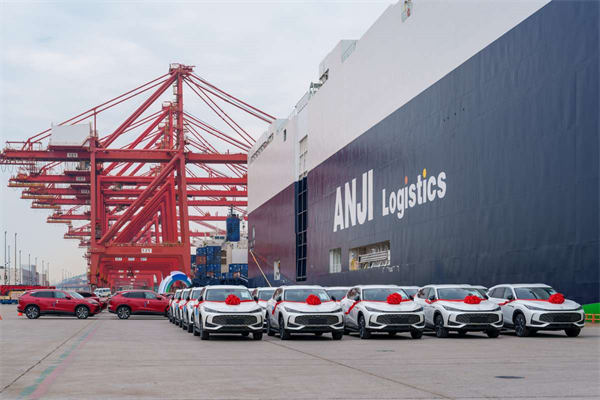 巨轮破浪前行，这个春天里，上汽多管齐下激活增长动能