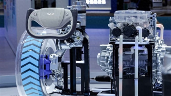 百年汽车行业转型 上汽一直在前行路上