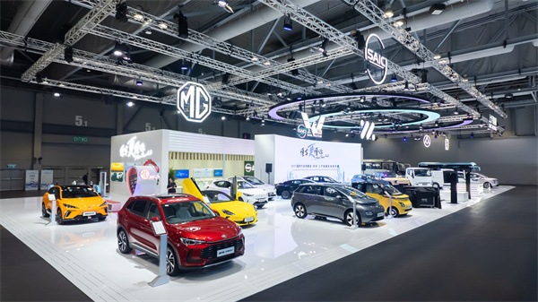 中国汽车做强做大的最好注脚，正是上汽的企稳回升