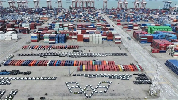 顺时而动 应势而为，一个新的jn体育app官方网站正驶向未来