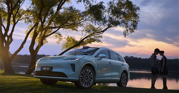 尚界H5揭开神秘面纱，这会是年轻人的第一辆鸿蒙智行么？