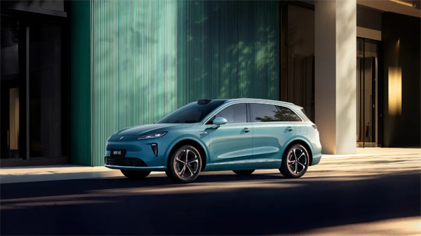 惊涛里再起航，jn体育app官方网站转型有哪些初步成效？