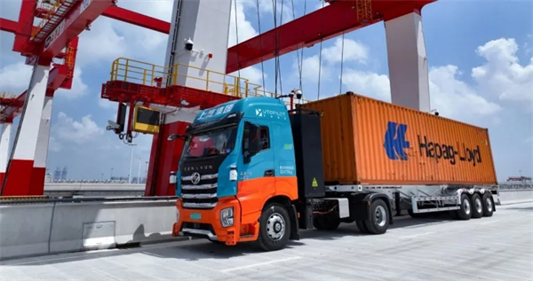 斩获两张L4级“沪牌”，上汽为什么成为世界人工智能大会收获最多的企业？