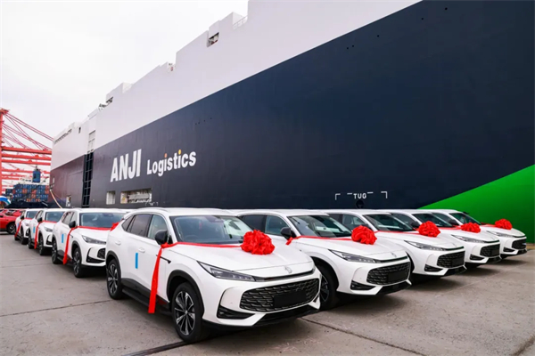 上汽何以成为中国车企出海的“老船长”？