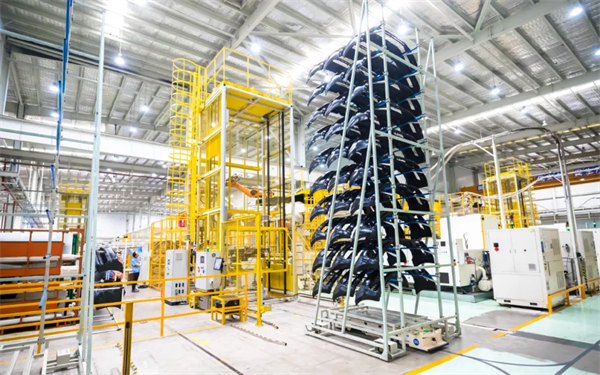 尚界之光，照亮上汽改革之路