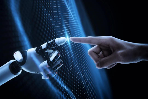 上汽联手华为：既是中国汽车的命运共同体，更是浩荡的供给侧改革