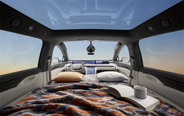 智己LS7焕新版上市，限时权益价32.99万元