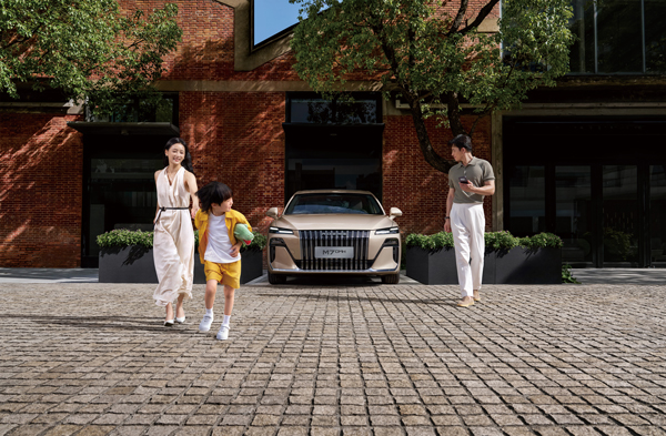 荣威M7 DMH重磅上市，限时美好价8.58万元起享新能源时代家轿王