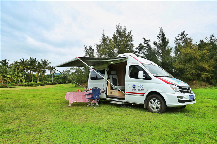 海滩上的“城堡”，移动的家，启程探寻诗和远方！